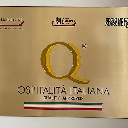 La Locomotiva Otel Chiaravalle